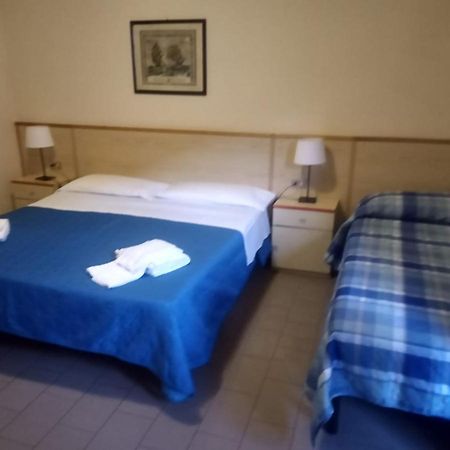 Hotel Lupo Di Mare Marina di Castagneto Carducci Exteriér fotografie